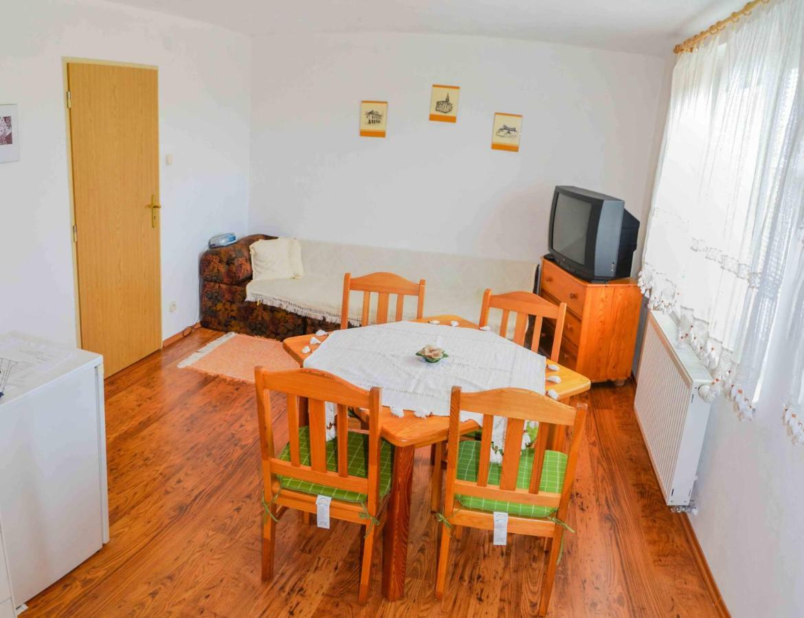Penzion Gardos Kežmarok Extérieur photo